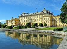 Drottningholm är bara ett av alla slott i Stockholm