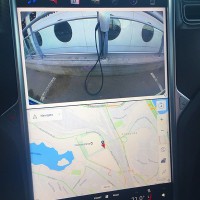 Parkering med laddare för elbil/Tesla