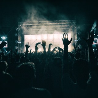 Gå på 80-tals festival!